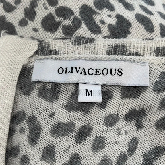 OLIVACEOUS women’s animal print top - Picture 6 of 8